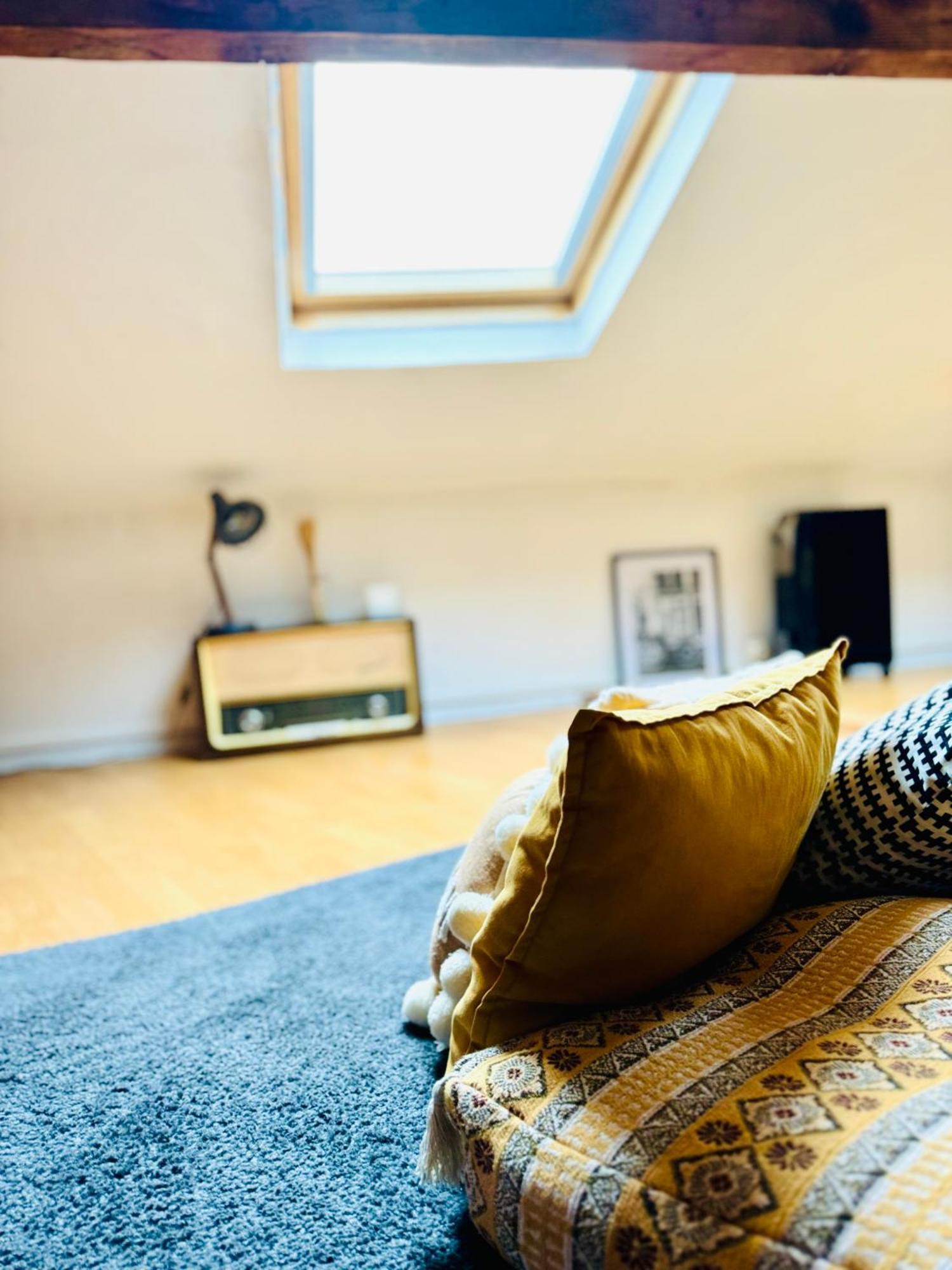 Apartment Direct Views Of Eiffel Tower & Sacre-Coeur From Mezzanine - 10 Mins To Paris Center Luaran gambar